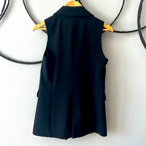 Zara Vest - Picture 3 of 3